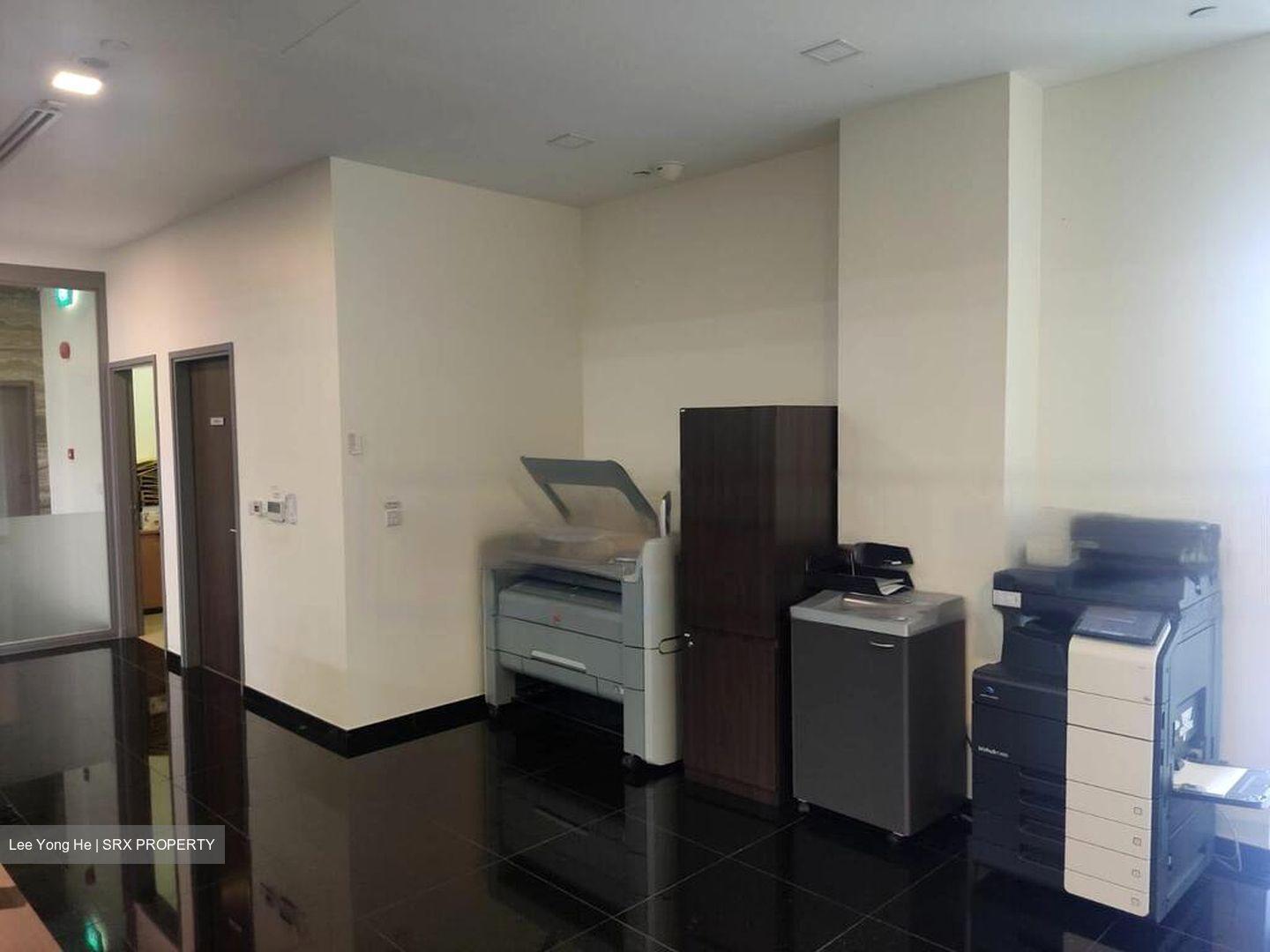 Fragrance Empire Building (D5), Office #464541411